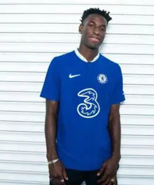 <a href='/news/tag/1435/p/1.html' style='color: blue;'>拜仁慕尼黑</a>引援策略调整：杰克逊或离队，<a href='/news/tag/361/p/1.html' style='color: blue;'>凯恩</a>替补成新焦点