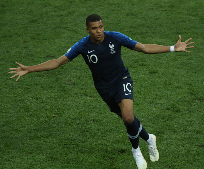 CBS欧冠节目聚焦：贝尔、亨利剖析利物浦1 - 0皇<a href='/news/tag/956/p/1.html' style='color: blue;'>马赛</a>事