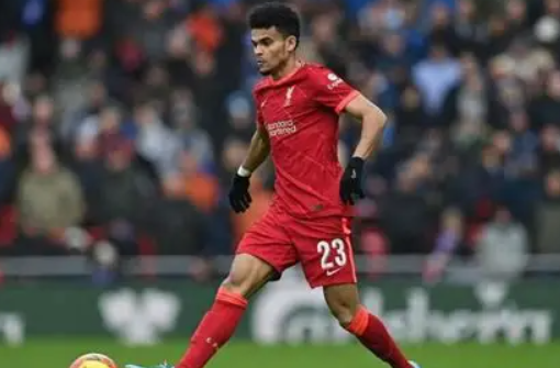 德甲赛场风云:拜仁客场绝平柏林联,孔帕尼赛后深度剖析