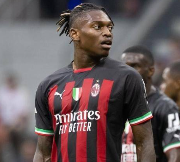 阿森纳引援新动向:瞄准米兰锋线莱奥的潜在转会分析