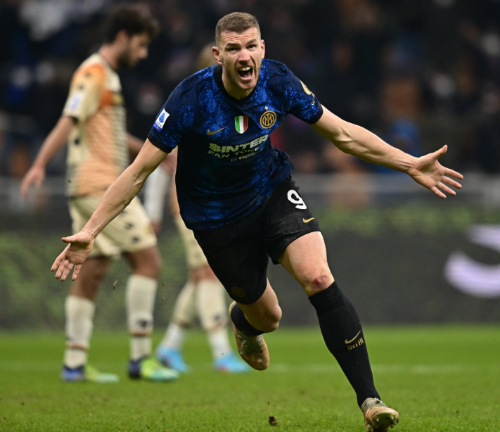 波黑<a href='https://www.dora-dosun.com/news/tag/1253/p/1.html' style='color: blue;'>世预赛</a>强势突围：<a href='https://www.dora-dosun.com/news/tag/1099761/p/1.html' style='color: blue;'>哲科</a>宝刀未老，附加赛席位提前落袋