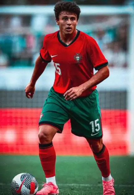 葡萄牙<a href='/news/tag/1253/p/1.html' style='color: blue;'>世预赛</a>大捷：若昂&middot;内维斯赛后畅谈比赛感悟