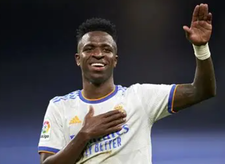 克罗斯谈维尼修斯：行为争议与团队影响之思