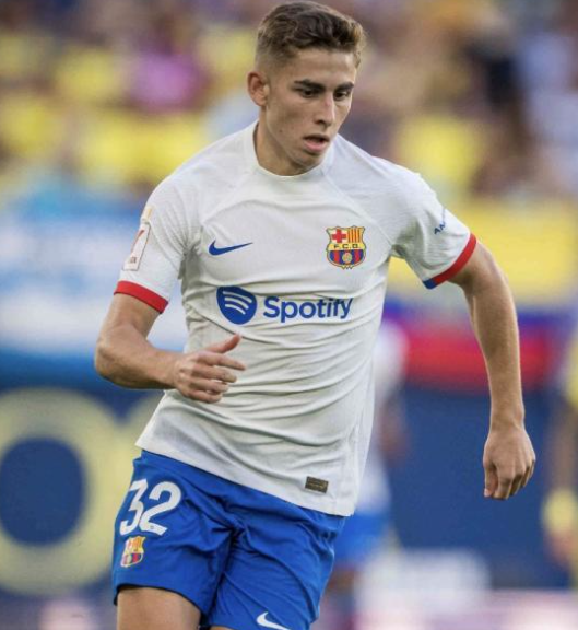 费尔明诺坎普首秀暨百场里程碑，助力巴萨大胜毕尔巴鄂竞技