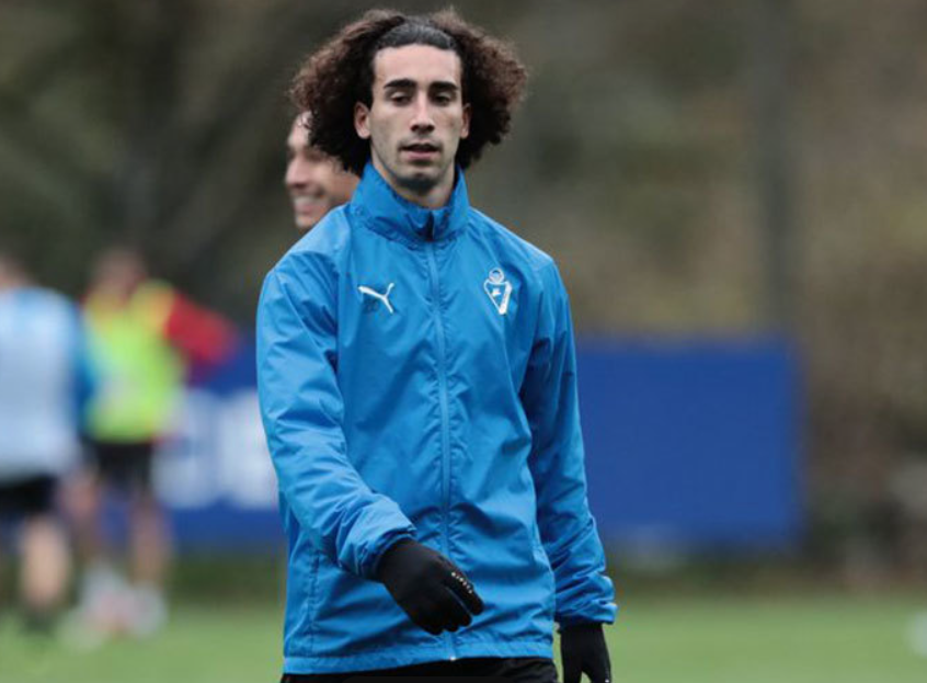 <a href='/news/tag/1077156/p/1.html' style='color: blue;'>欧冠切尔西</a>胜巴萨：球迷挑衅与<a href='/news/tag/1100926.html' style='color: blue;'>库库雷利亚</a>对亚马尔的针对性防守