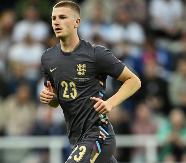 曼联名宿斯科尔斯评析三名潜力新星:沃顿或成老东家优选