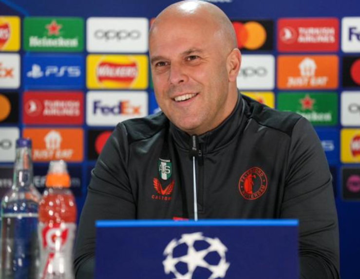 <a href='https://www.dora-dosun.com/news/tag/1100765/p/1.html' style='color: blue;'><a href='https://www.dora-dosun.com/news/tag/1122604/p/1.html' style='color: blue;'>利物浦主</a>帅</a>斯洛特剖析伊萨克困境与球队战术调整方向