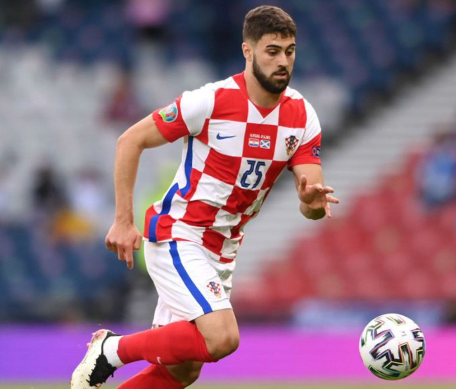 格瓦迪奥尔：曼城争冠，多面受敌需全力以赴