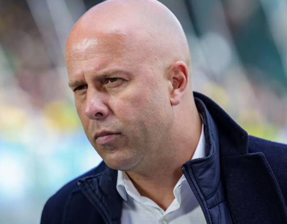 利物浦困境:萨拉赫与斯洛特,去留抉择引热议