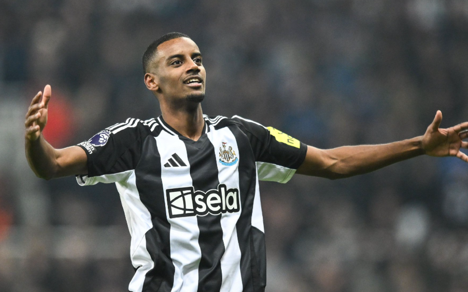 利物浦赛前发布:斯洛特谈备战与球员近况