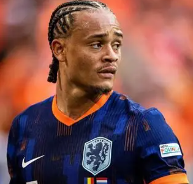 哈维&middot;西蒙斯：英超逐梦，热刺启航与自律人生