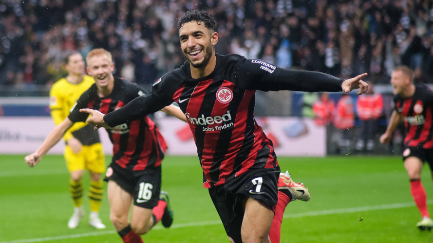 法兰克福:欧冠赛场的“冰火交响曲”