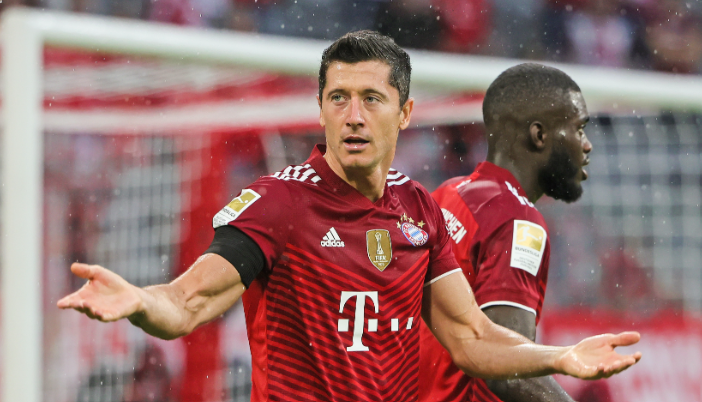 莱万或赴美职联?芝加哥火焰展开积极争取